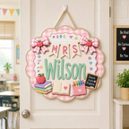 Personalized Gingham Teacher Sign design detail